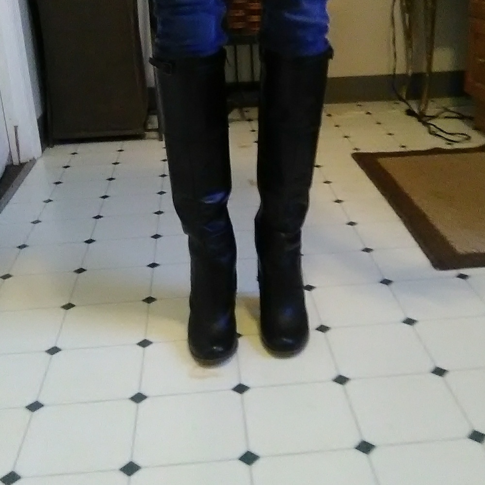 Black boots
